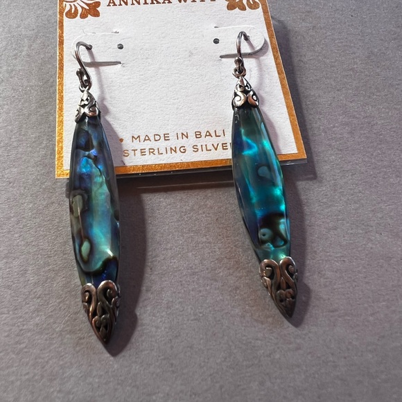 Sterling Silver Annika Witt Balinese Blue Mother of pearl .925 Drop Earrings - Picture 4 of 5